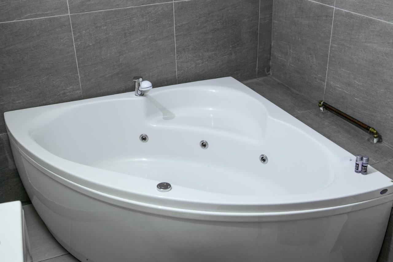 Attico Spa Крагуевац Экстерьер фото